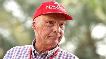 Three-time Formula 1 champion and Mercedes F1 non-executive chairman Niki Lauda looks on in the paddock ahead of the Formula One Bahrain Grand Prix at the Sakhir circuit in the desert south of the Bahrain&#039;s capital, Manama, on April 14, 2017. / AFP PHOTO / ANDREJ ISAKOVIC