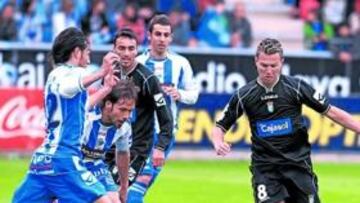 <b>SUBIR ESTÁ MÁS CERCA. </b>La victoria del Xerez en Vitoria coloca a los de esteban Vigo en un posición privilegiada para el ascenso.