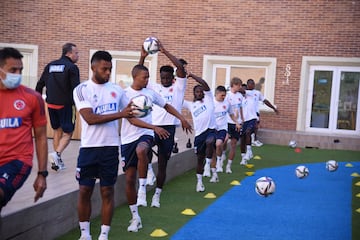 El equipo diridigo por Reinaldo Rueda tuvo jornada de recuperación este jueves luego de los amistosos ante Junior y Real Cartagena. Hoy viajará a Estados Unidos para el amistoso con Honduras. 