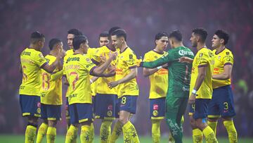 Jonathan Dos Santos, Erick Sanchez, Alejandro Zendejas, Alvaro Fidalgo, Kevin Alvarez, Luis Malagon, Sebastian Caceres, Israel Reyes of America during the final second leg match between Toluca and America as part of the Liga BBVA MX, Torneo Clausura 2025 at Nemesio Diez Stadium on May 25, 2025 in Toluca, Estado de Mexico, Mexico.
