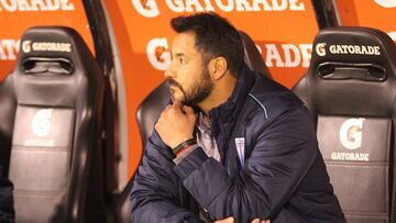 Leonardo Zamora confía en revertir la falta de gol de Católica.