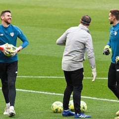 Ezkieta competirá con Unai Simón