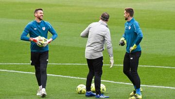 Unai Simón y Ezkieta en Lezama.