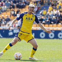Javi Lara seguirá vinculado a la AD Alcorcón en Segunda División
