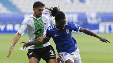 El Extremadura debuta sumando ante un Oviedo sin gol