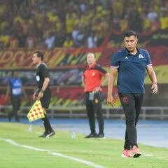 César Farías dejará de ser técnico de América de Cali