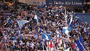 <B>A REVENTAR</B>. Los aficionados deben animar a tope el sábado.