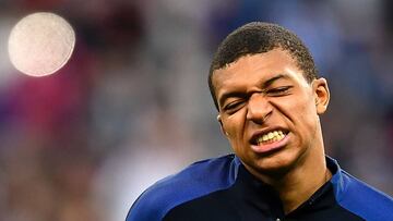 Kylian Mbappe, calentando antes del amistoso Francia-España.