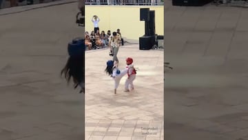 Vídeo: El combate viral de dos niñas en taekwondo que ya es un ejemplo de deportividad