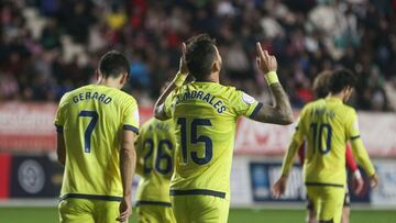 ZAMORA, 22/11/2023.- El delantero del Villarreal, José Luis Morales, celebra el segundo gol del equipo castellonense durante el encuentro correspondiente a la segunda ronda de la Copa del Rey que han disputado hoy miércoles frente al Zamora en el Estadio Ruta de la Plata, en Zamora. EFE/ Mariam A. Montesinos
