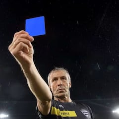 La FIFA desinfla la tarjeta azul