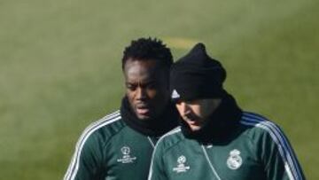 Essien se reincorpora al trabajo del grupo