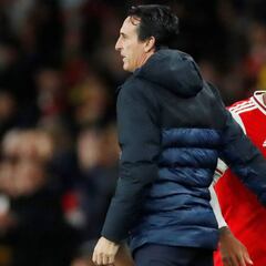 A Lacazette 'le gusta' una petición de despido de Emery