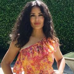 Salma Hayek recibe peticiones para donar dinero en incendios en el Amazonas