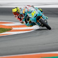 Adrián Fernández se lleva la última pole de la temporada