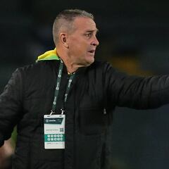 DT del Huila asegura que jugarían la semifinal en Bogotá