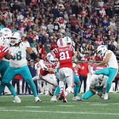 Police investigating Patriots fan’s death during Dolphins game: what we know and witness accounts