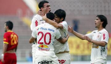 Uno de los equipos más grandes de Perú fue fundado por un grupo de estudiantes de las facultades de letras y medicina de la Universidad Mayor de San Marcos. Los ‘Cremas’, que disputan sus partidos en el Estadio Monumental de Lima, han contado como futbolistas icónicos del fútbol peruano como Alberto Terry y Teodoro Sánchez. Con 23 ligas, ostenta el récord de campeonatos en el fútbol inca. 