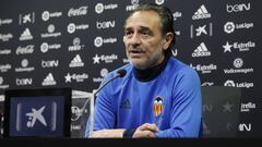 Prandelli, t&eacute;cnico del Valencia, en rueda de prensa
 
 