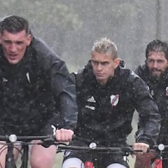Quintero y Borré ya entrenan con River Plate en Uruguay