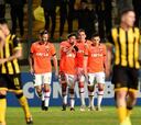 Peñarol, goleada y eliminado