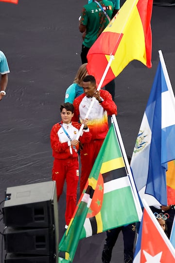 María Pérez, medalla de oro y una plata en la marcha, y Jordan Díaz, campeón olímpico en el triple salto, abanderan a España.