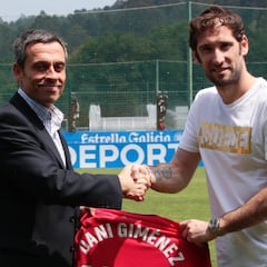 La delantera, prioridad para el Deportivo tras la portería