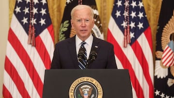 El presidente de Estados Unidos, Joe Biden, habla con los reporteros mientras realiza su primera conferencia de prensa formal en el Sal&oacute;n Este de la Casa Blanca en Washington, Estados Unidos, el 25 de marzo de 2021.
 
 