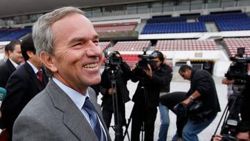 Ruiz-Tagle y Vial se unen para sacar a Mosa de la cabeza de ByN