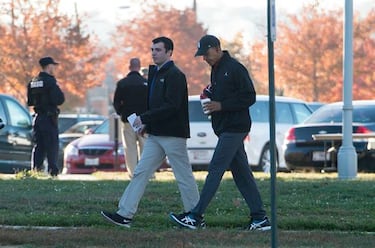 Obama juega su tradicional partido de baloncesto electoral