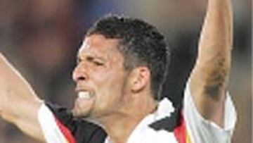 <B>KURANYI</B>. Völler confía en él y ante Holanda le sacó como único punta.