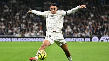 Alexander-Arnold acelera su reconquista