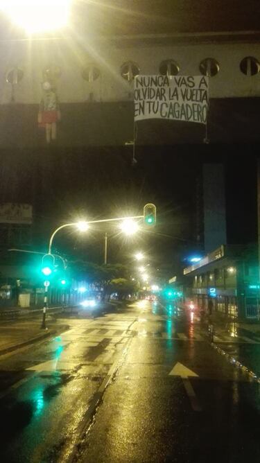 Pancartas en Medellín ponen tensión en vísperas del clásico