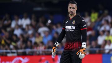 Asenjo: "No queda otra que seguir dando pasos adelante"