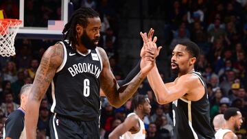 Dos m¨¢s dan positivo en los Nets y el equipo se plantea no jugar