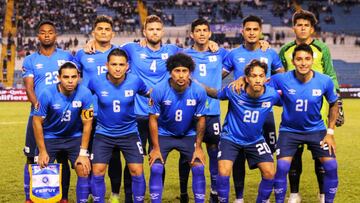 Con algunas sorpresas Hugo P&eacute;rez present&oacute; la lista de 22 convocados de El Salvador para encarar los duelos ante Jamaica, Costa Rica y M&eacute;xico.