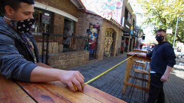 En la conclusión del primer pago del Ingreso Familiar de Emergencia, surgieron dudas sobre qué pasa con el refuerzo del bono. ¿Qué pasará con los que ya cobraron?