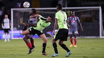 América 2 -Deportivo Cali 0: el clásico es del rojo que se fue aplaudido