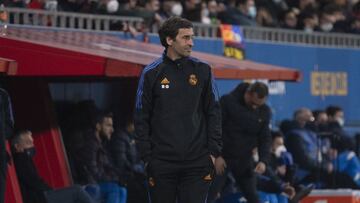 Ra&uacute;l, entrenador del Castilla. 