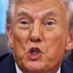 Trump forces Coca-Cola to change its secret formula