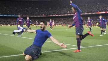 Luis Suárez celebra el gol que abrió el camino del triunfo ante el Atlético y acerca aún más LaLiga.