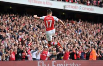 Sánchez anotó el primer gol de los Gunners. 