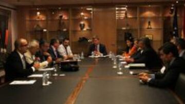 Cardena, reunido con las federaciones no olímpicas