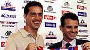 OPTIMISTA. David Pirri espera no tener que volver al Deportivo y poderse quedar en Gijón.