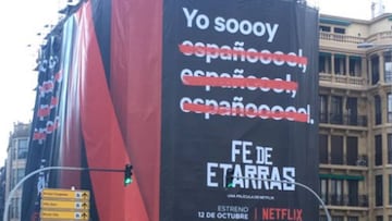 Piden el boicot a Netflix por la publicidad de Fe de etarras en San Sebastián.