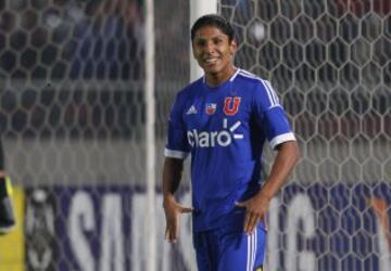 Raúl Ruidiaz llegó a Universidad de Chile el 2012 y fue campeón con los azules.