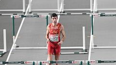 ISTANBUL, TURKIYE - MARCH 05: Enrique Llopis of Spain is seen after falling in the Men's 60m Hurdles Final during The European Indoor Athletics Championships at Atakoy Athletics Arena in Istanbul, Turkiye on March 05, 2023. (Photo by Elif Ozturk Ozgoncu/Anadolu Agency via Getty Images)