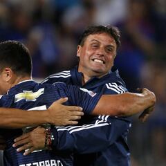 Hoyos se consolida como el mejor DT de la U desde Sampaoli