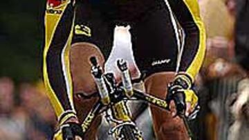 <b>"IMAGEN VASCA DEL DEPORTE".</b> Abraham Olano fue premiado en el apartado dedicado a la "Imagen vasca en el deporte", en reconocimiento a su "deportividad y ejemplaridad".