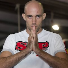 Coello, de Tailandia a Ponferrada para cumplir su palabra